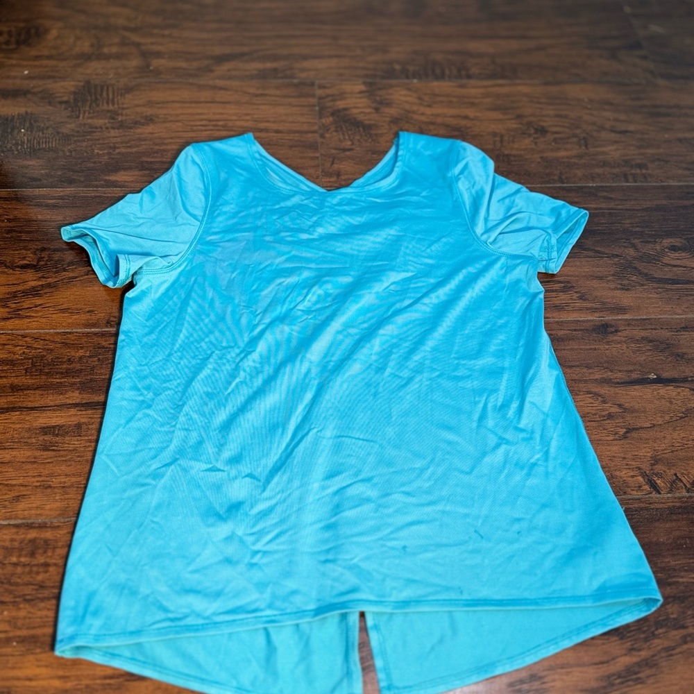Avia Asymmetrical Blue Short Sleeve Tee
